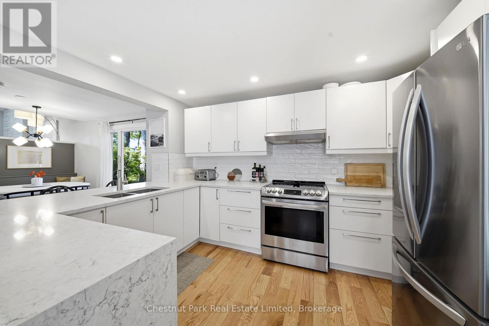 32 Barker Street, Prince Edward County, Ontario  K0K 2T0 - Photo 12 - X13155760