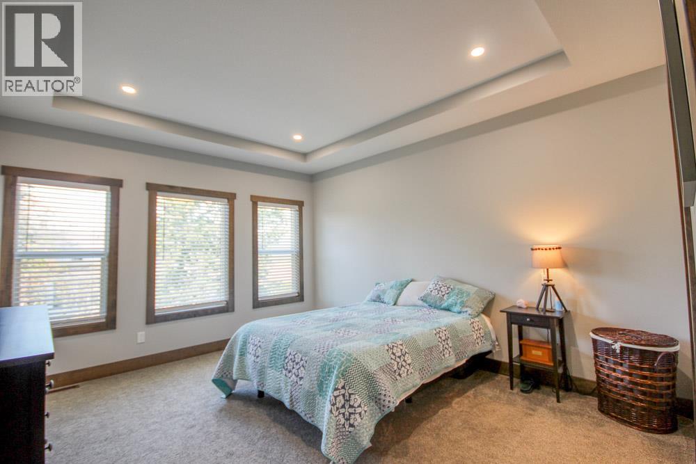 1609 8 Avenue S, Cranbrook, British Columbia  V1C 5N9 - Photo 12 - 10388179