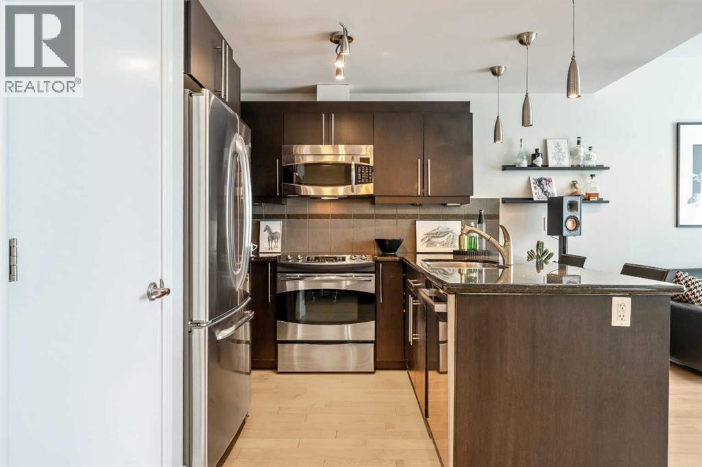 1806, 817 15 Avenue SW, Calgary, Alberta  T2R 0H8 - Photo 8 - A2309809