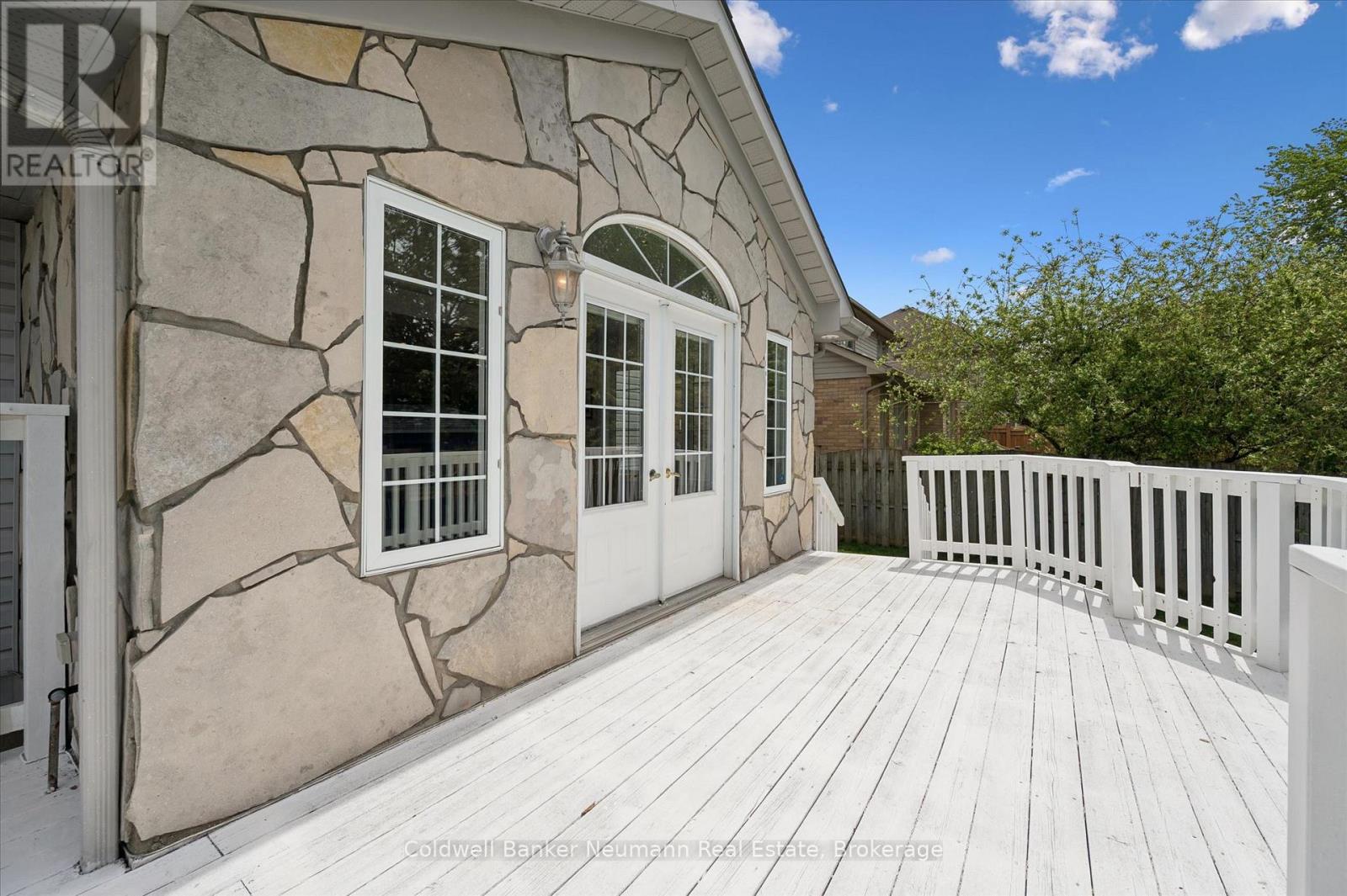 22 Sandpiper Drive, Guelph, Ontario N1C 1E2 - Photo 40 - X13155510