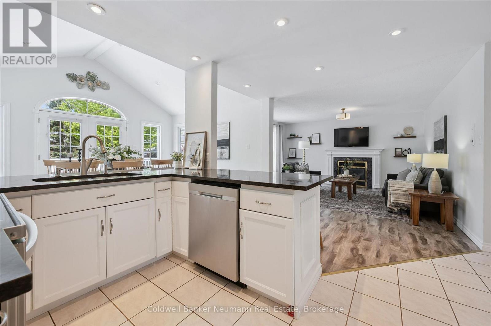 22 Sandpiper Drive, Guelph, Ontario N1C 1E2 - Photo 9 - X13155510