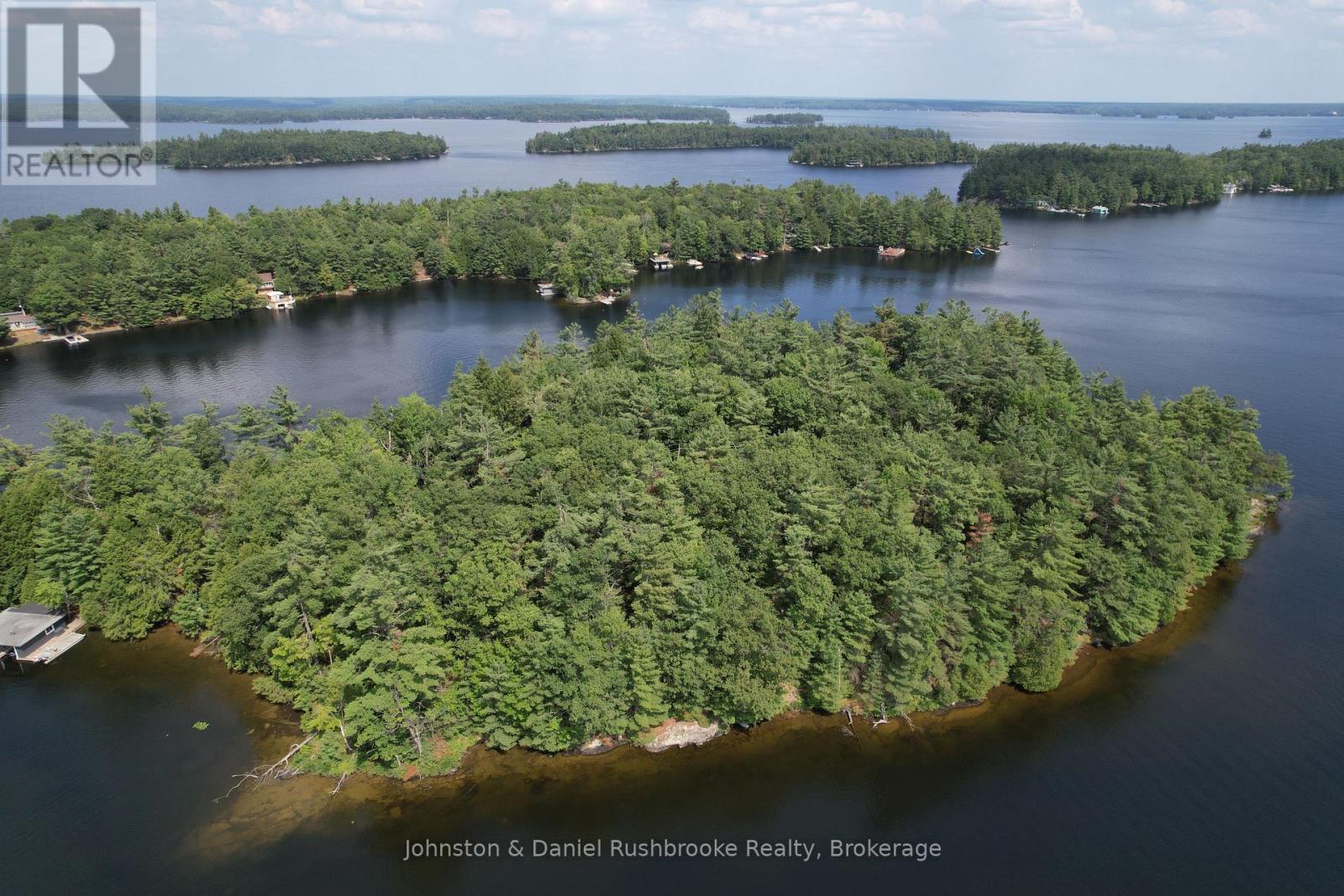 2 Island 24lm (Denison), Gravenhurst, Ontario  P1P 1R2 - Photo 18 - X13155808