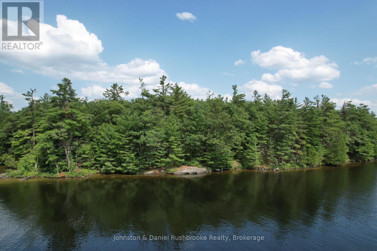 2 Island 24lm (Denison), Gravenhurst, Ontario  P1P 1R2 - Photo 20 - X13155808