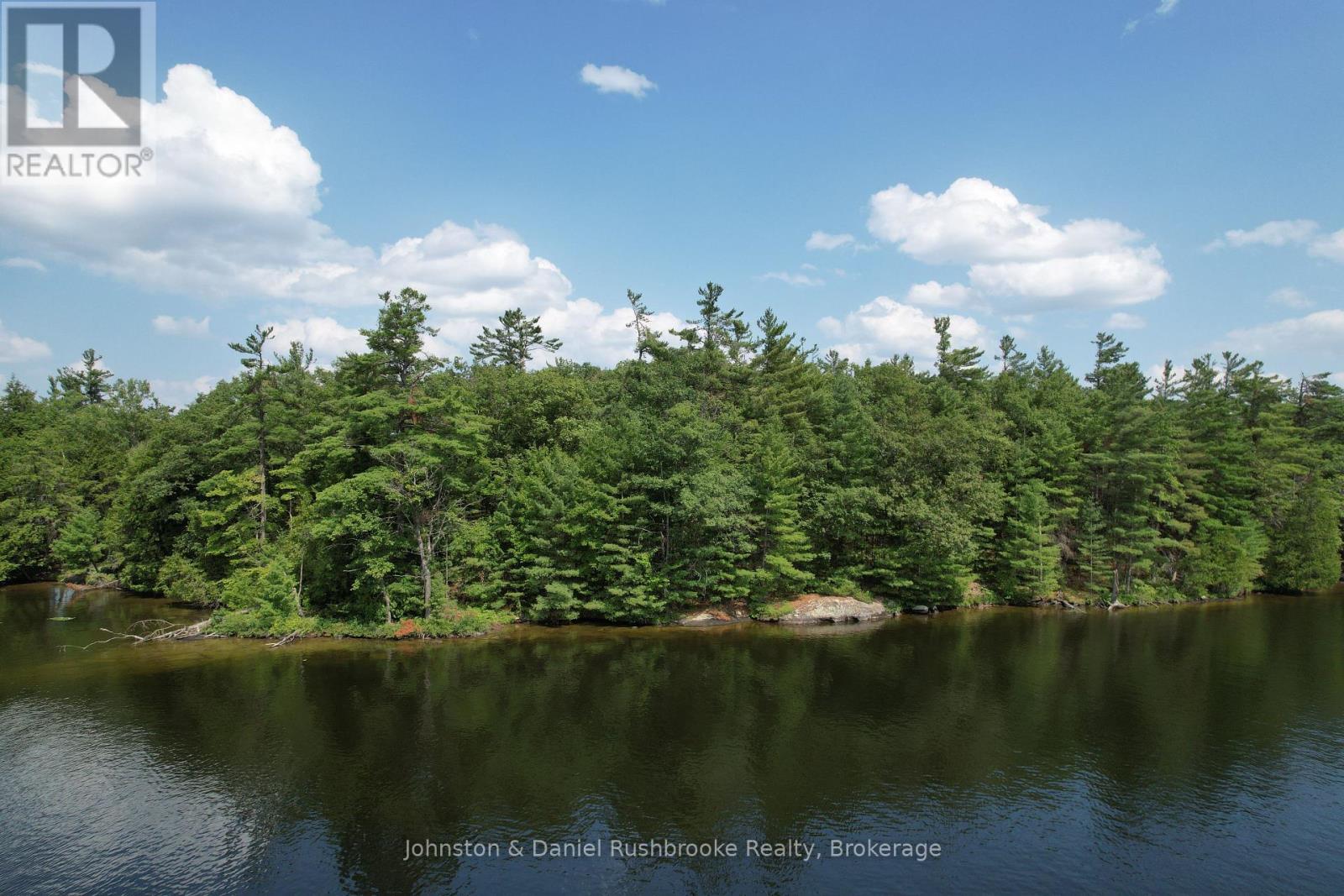 2 Island 24lm (Denison), Gravenhurst, Ontario  P1P 1R2 - Photo 22 - X13155808
