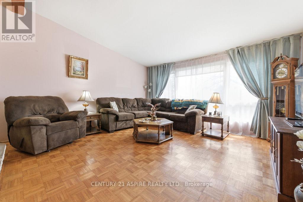 620 Birch Street, Petawawa, Ontario  K8A 7K6 - Photo 3 - X13155408