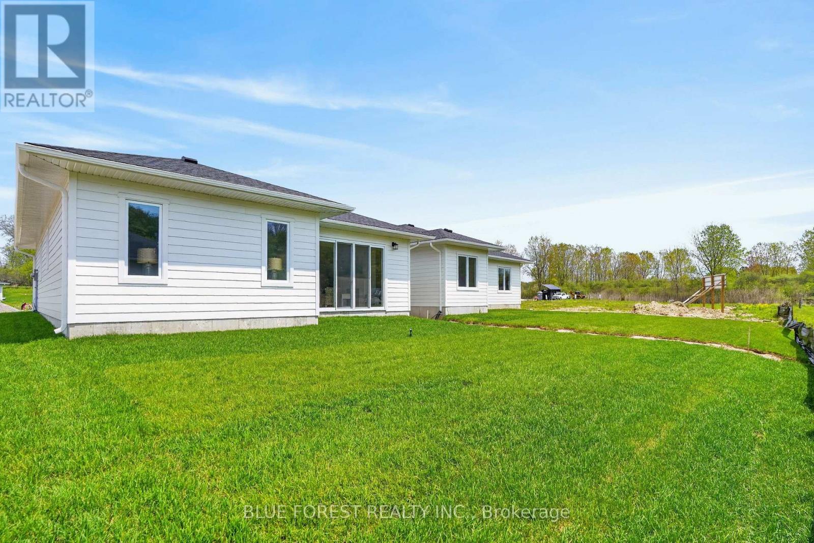 27 Harbour Way, Central Elgin, Ontario  N5L 1C5 - Photo 29 - X13112478