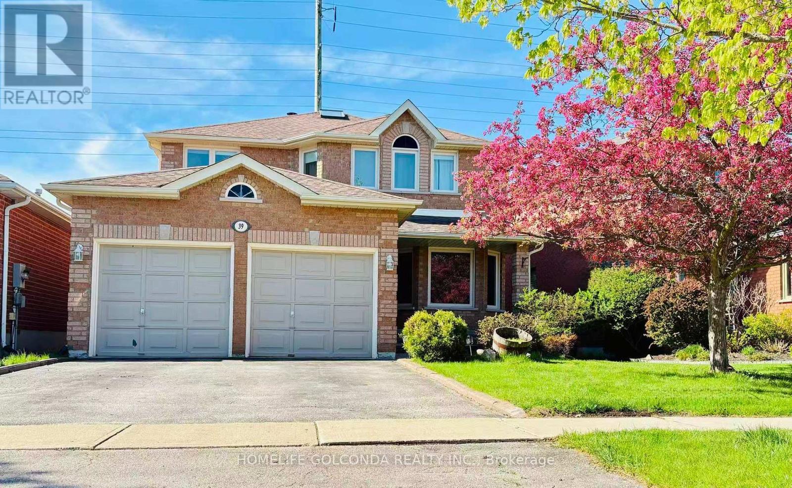 39 ETHERINGTON CRESCENT, Barrie, Ontario