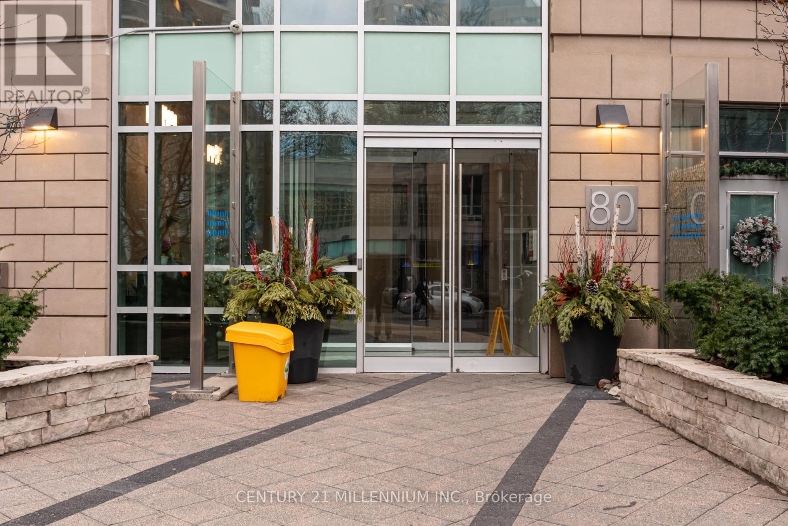 2404 - 80 Absolute Avenue, Mississauga, Ontario  L4Z 0A5 - Photo 2 - W13139162