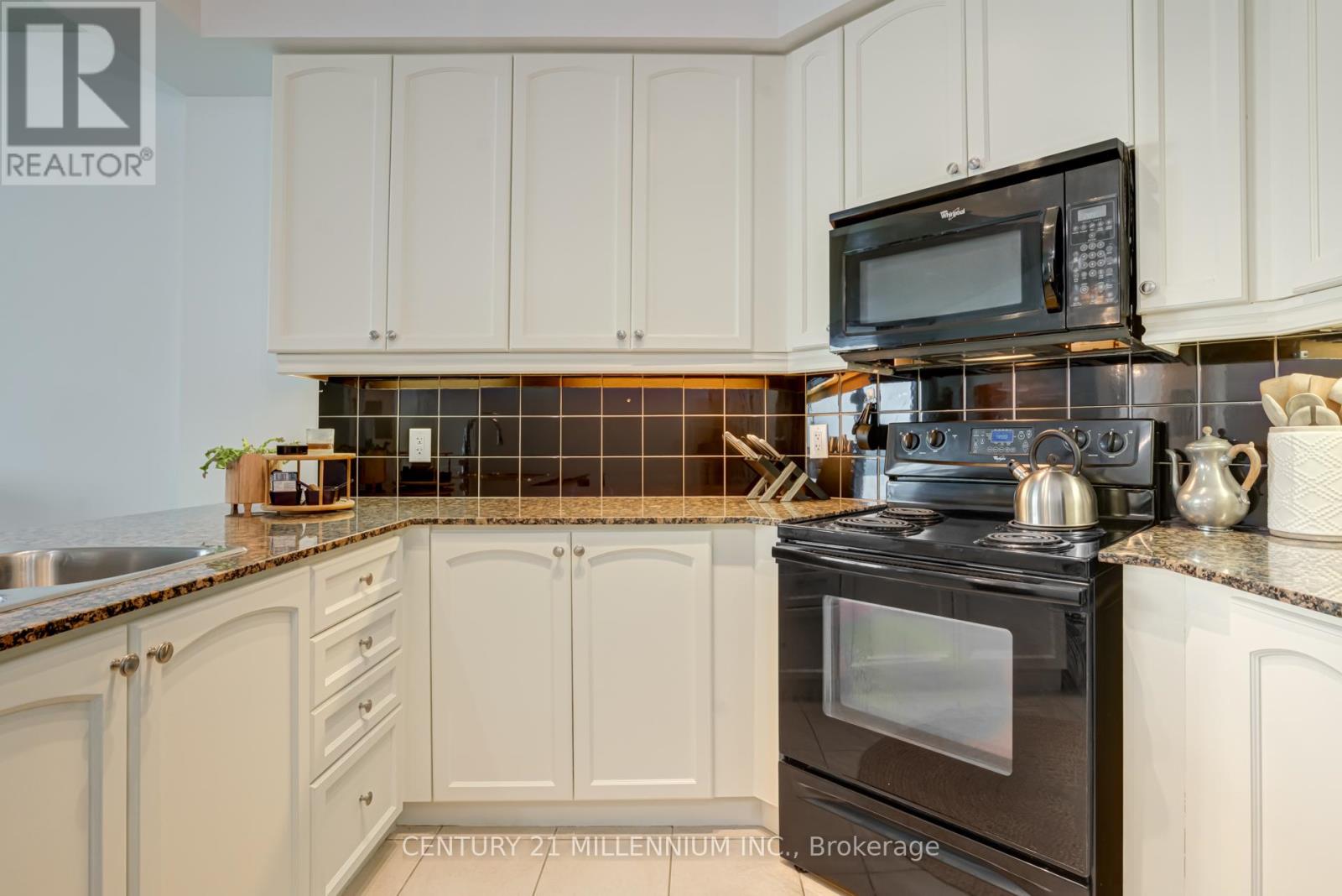 2404 - 80 Absolute Avenue, Mississauga, Ontario  L4Z 0A5 - Photo 8 - W13139162