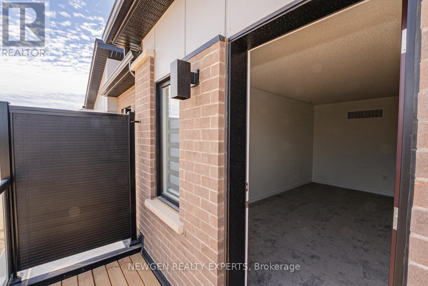 33 Thornbird Crescent, Brampton, Ontario L6V 3N5 - Photo 32 - W13148178