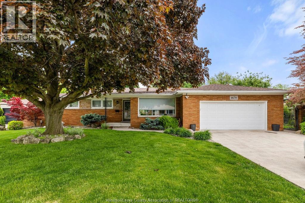 MLS# 26011727: 1670 CAMPBELL AVENUE, Windsor, Canada