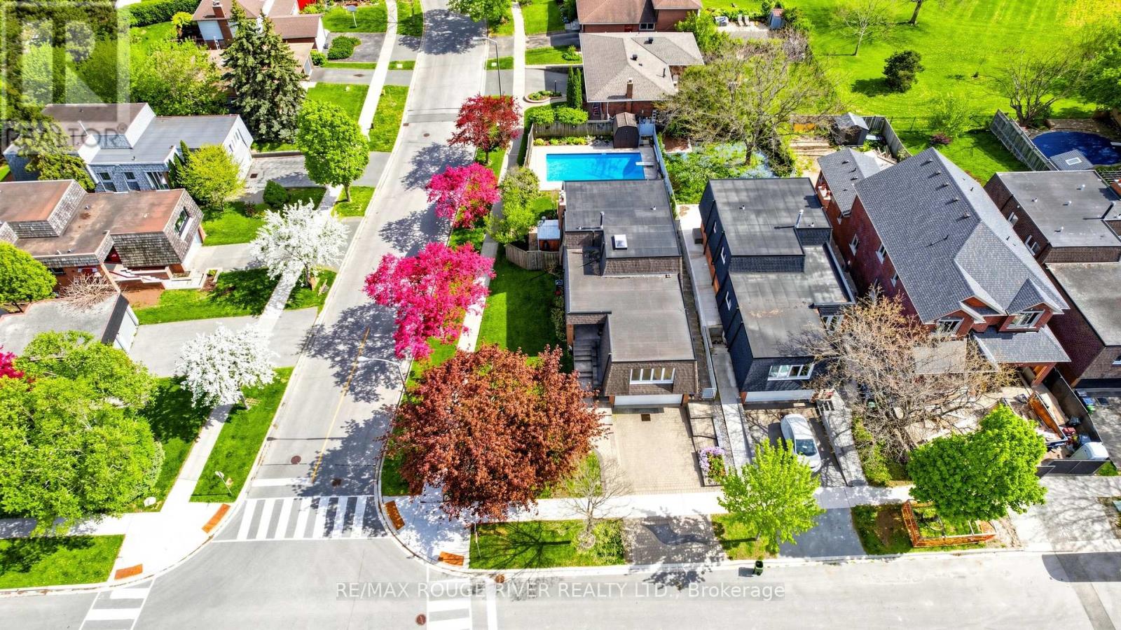 2 Mcgrath Court, Toronto, Ontario  M1C 3B5 - Photo 38 - E13150440