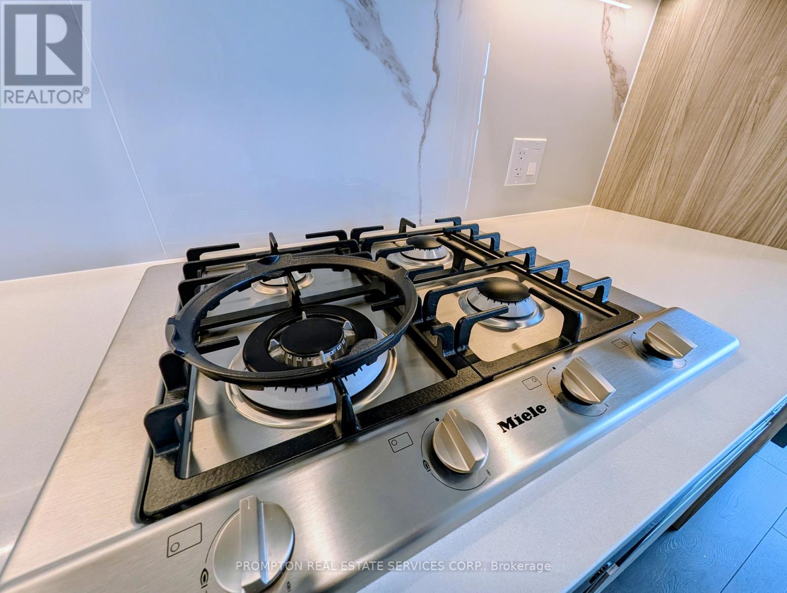 653 - 18 Esther Shiner Boulevard, Toronto, Ontario  M2K 0J7 - Photo 5 - C13104110