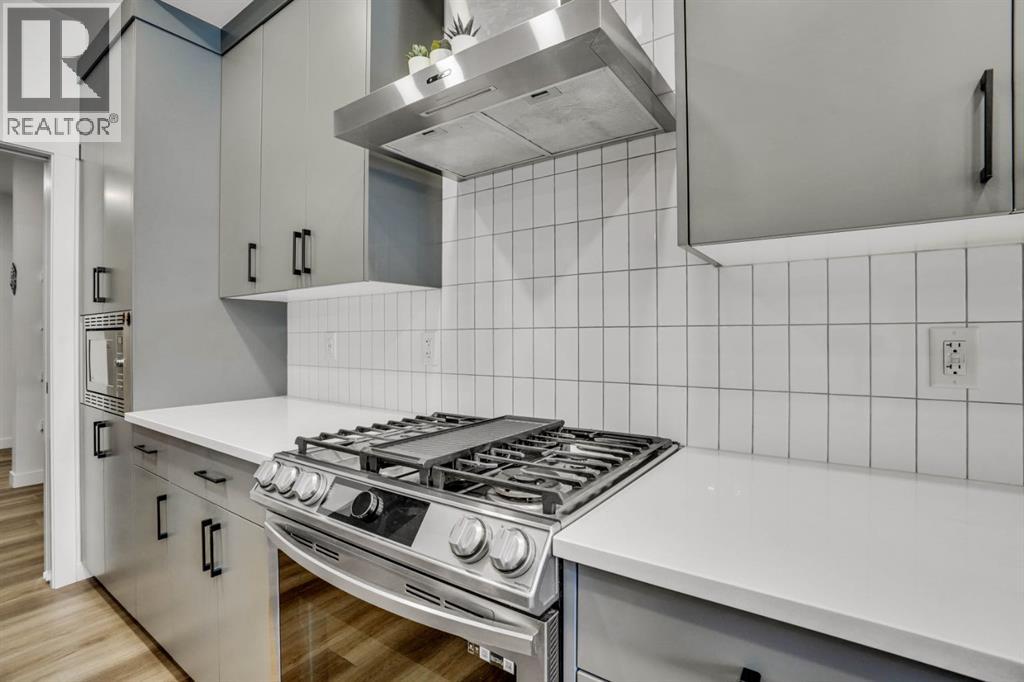 353 Walcrest View SE, Calgary, Alberta  T2X 4V8 - Photo 10 - A2302013
