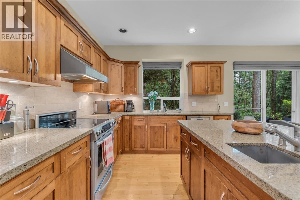 177 Aspenwood Drive, Port Moody, British Columbia  V3H 5A5 - Photo 11 - R3125490