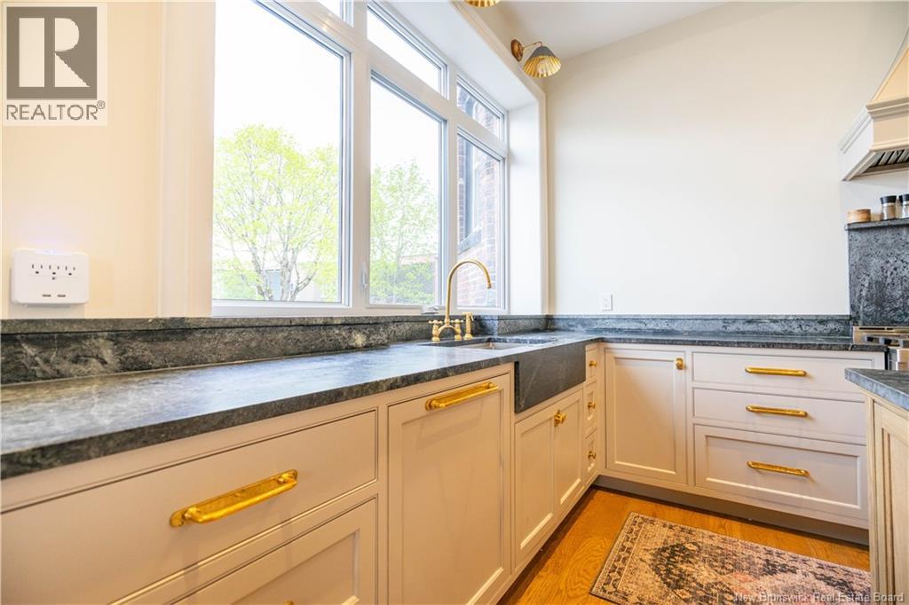 103 Pitt Street, Saint John, New Brunswick  E2L 2W2 - Photo 8 - NB140019
