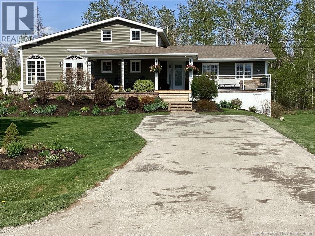 83 Beau-Rivage Street, Cap-Pelé, New Brunswick  E4M 1M5 - Photo 2 - NB140016