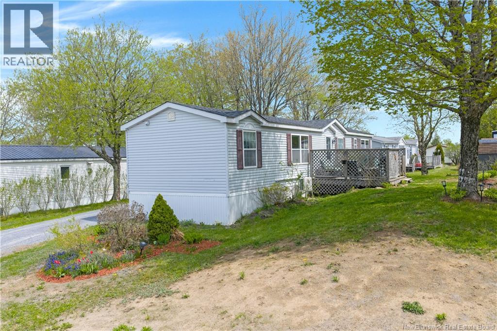 23 Fifth Street, Quispamsis, New Brunswick  E2G 1N7 - Photo 3 - NB139927