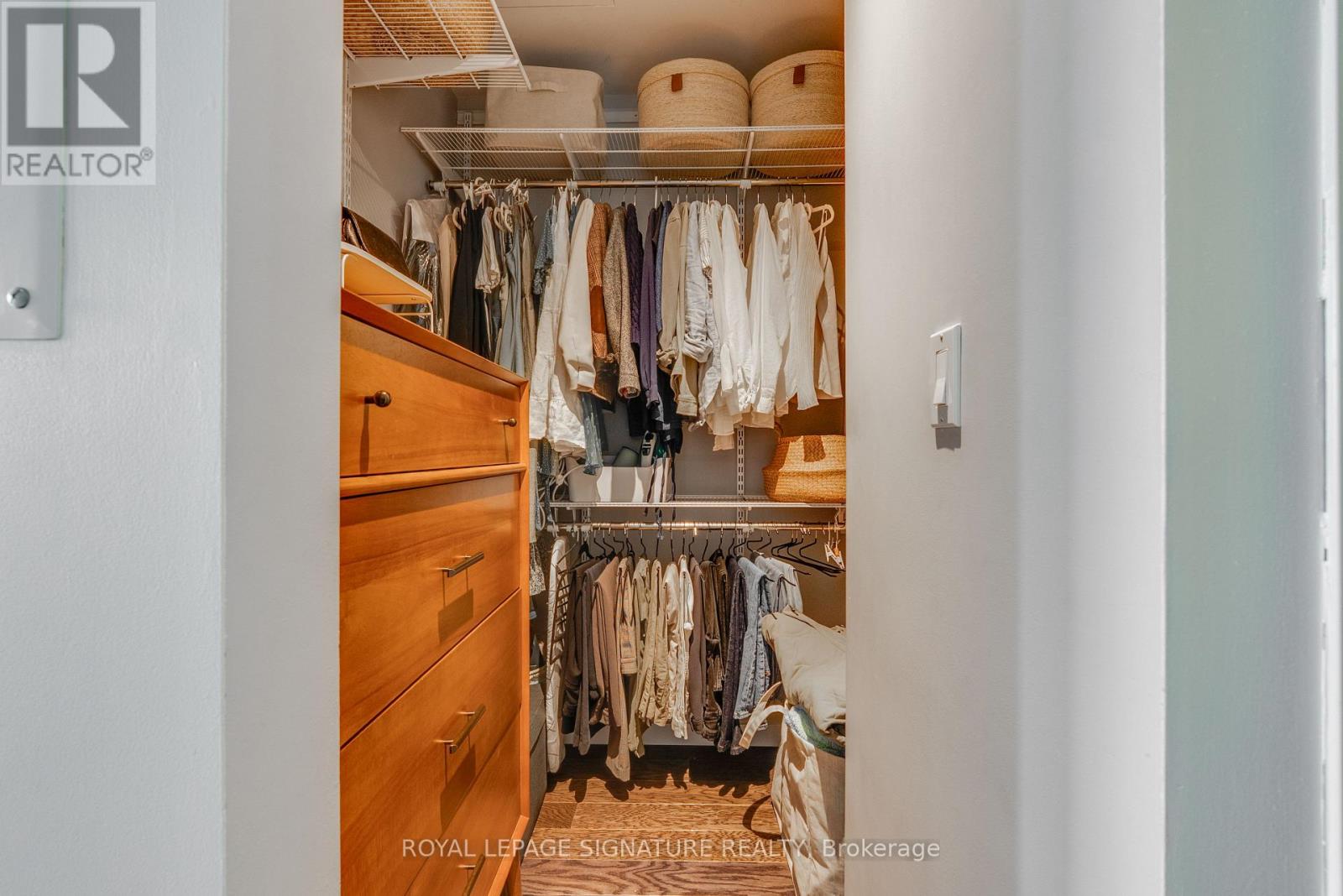 1502 - 51 Trolley Crescent, Toronto, Ontario  M5A 0E9 - Photo 12 - C13155382