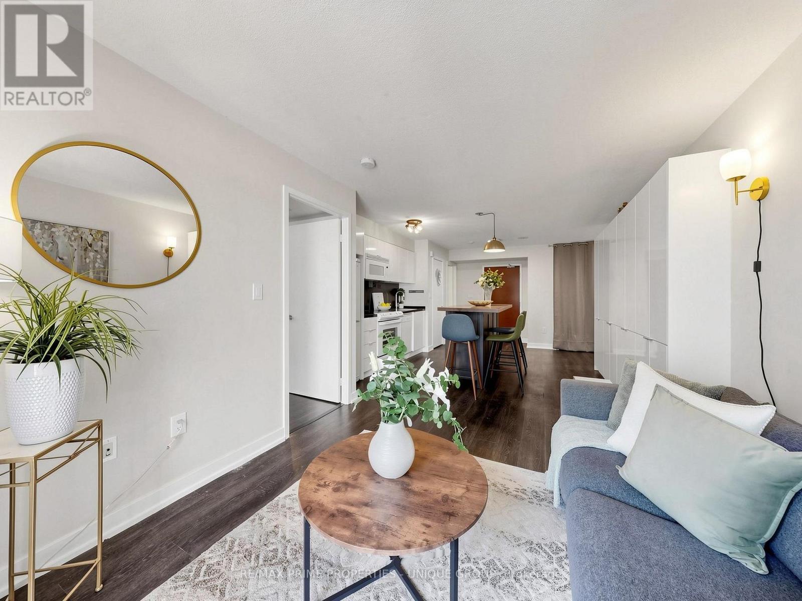 529 - 10 Capreol Court, Toronto, Ontario  M5V 4B3 - Photo 15 - C13155484