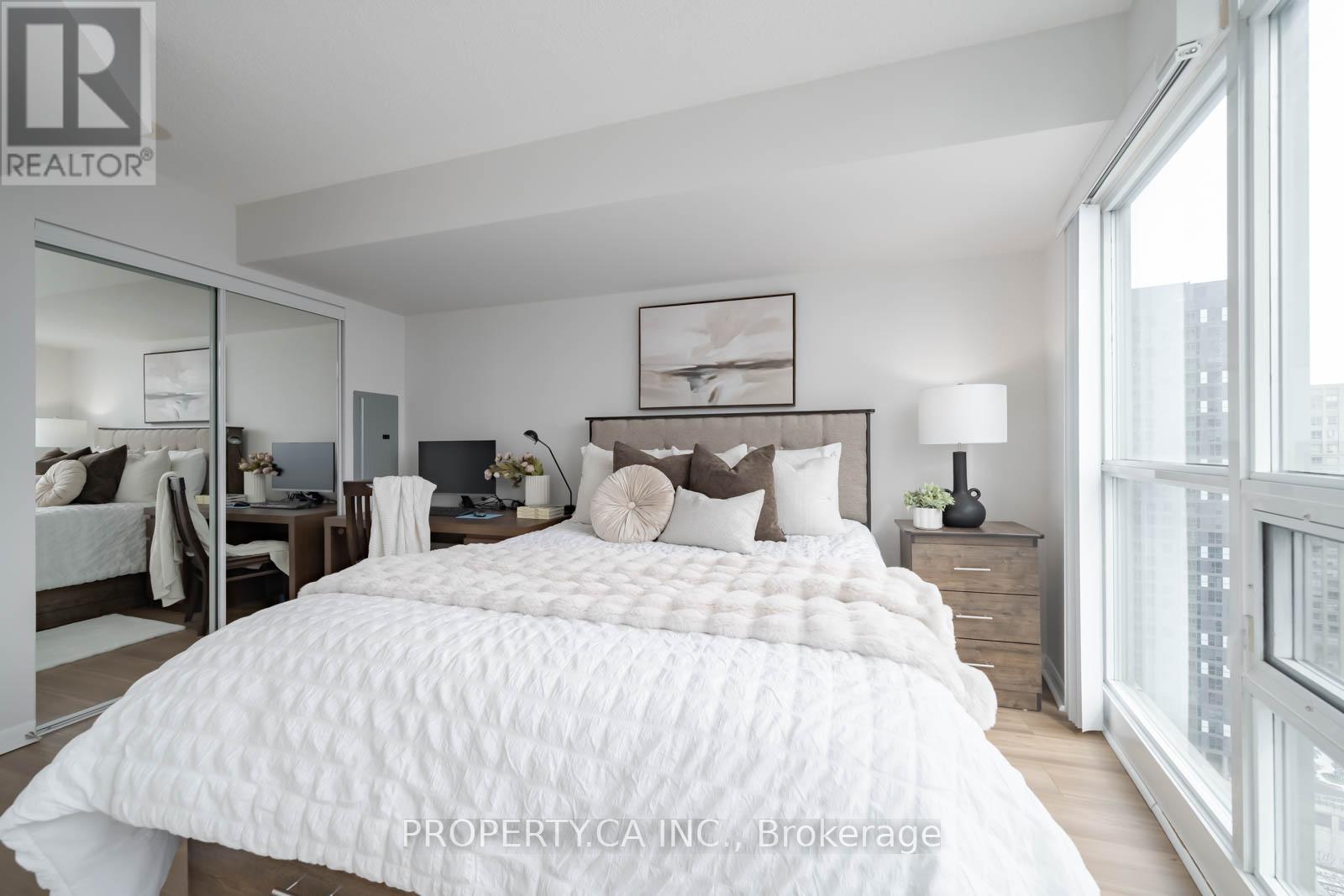 3009 - 18 Yonge Street, Toronto, Ontario  M5E 1Z8 - Photo 8 - C13155540