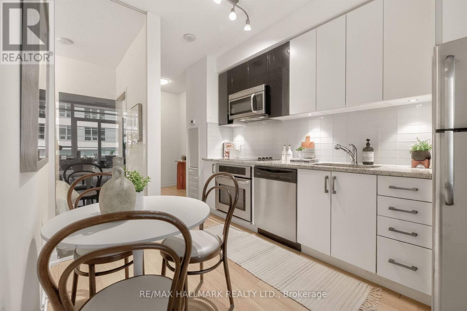 408 - 89 Dunfield Avenue, Toronto, Ontario M4S 0A4 - Photo 12 - C13155544