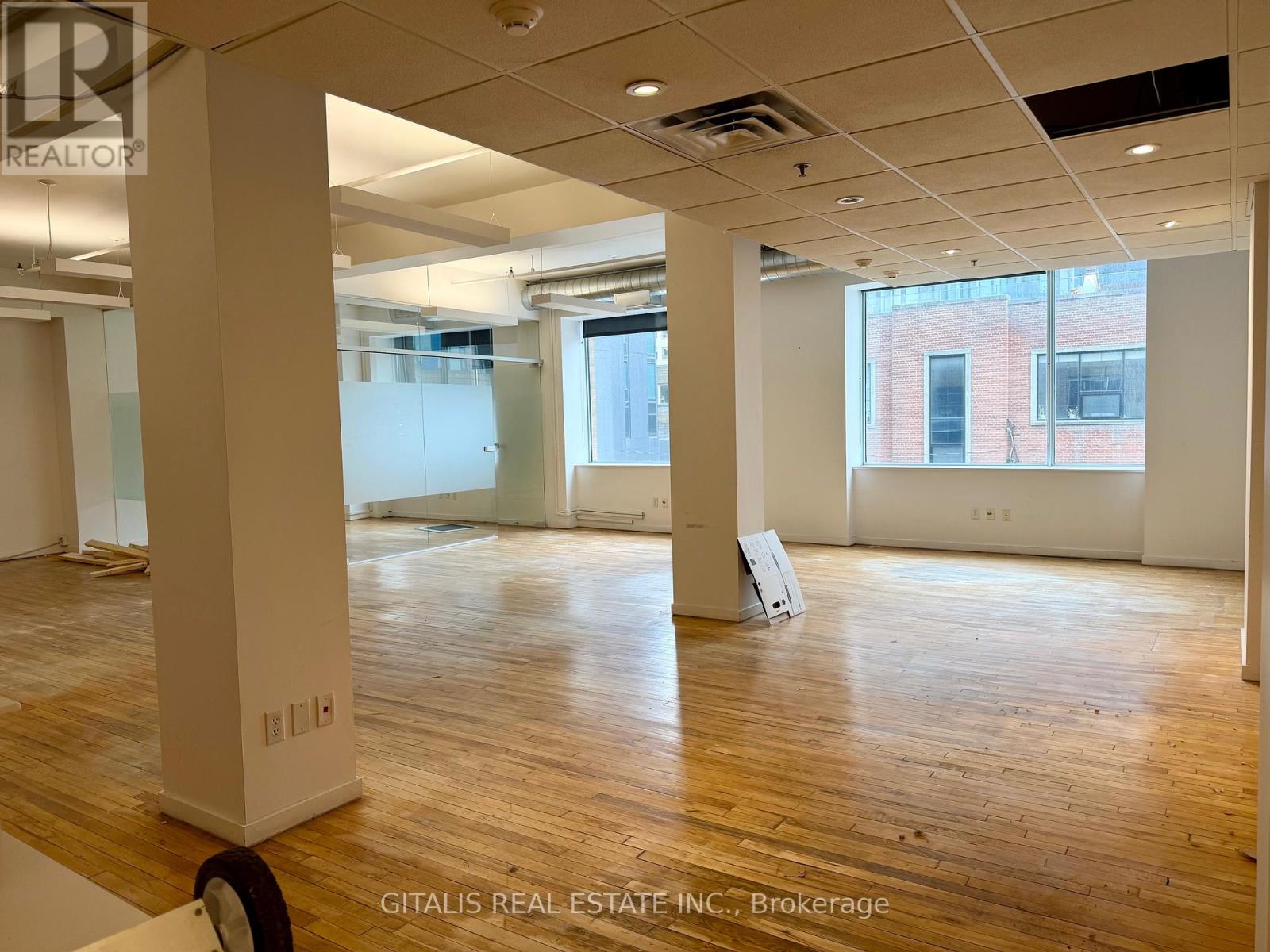 300-301 - 460 Richmond Street W, Toronto, Ontario  M5V 1Y1 - Photo 3 - C13155578