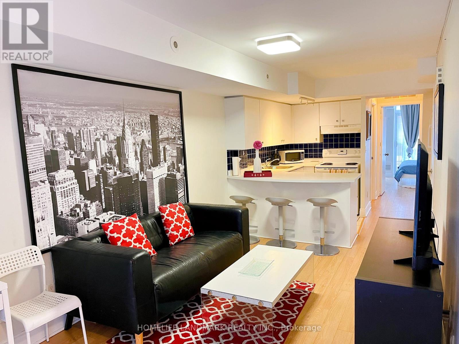 (One Bedroom)201 - 415 Jarvis Street, Toronto (Cabbagetown-South St. James Town), Ontario  M4Y 3C1 - Photo 2 - C13155684