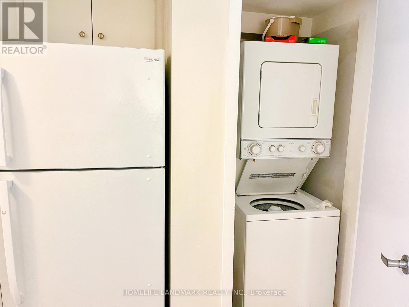 (One Bedroom)201 - 415 Jarvis Street, Toronto (Cabbagetown-South St. James Town), Ontario  M4Y 3C1 - Photo 5 - C13155684