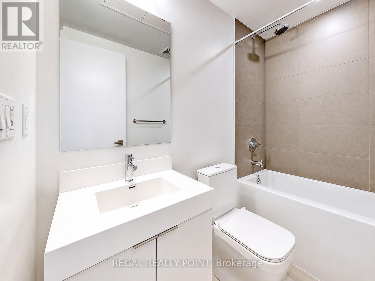 2307 - 99 Foxbar Road, Toronto, Ontario  M4V 0B2 - Photo 6 - C13155716