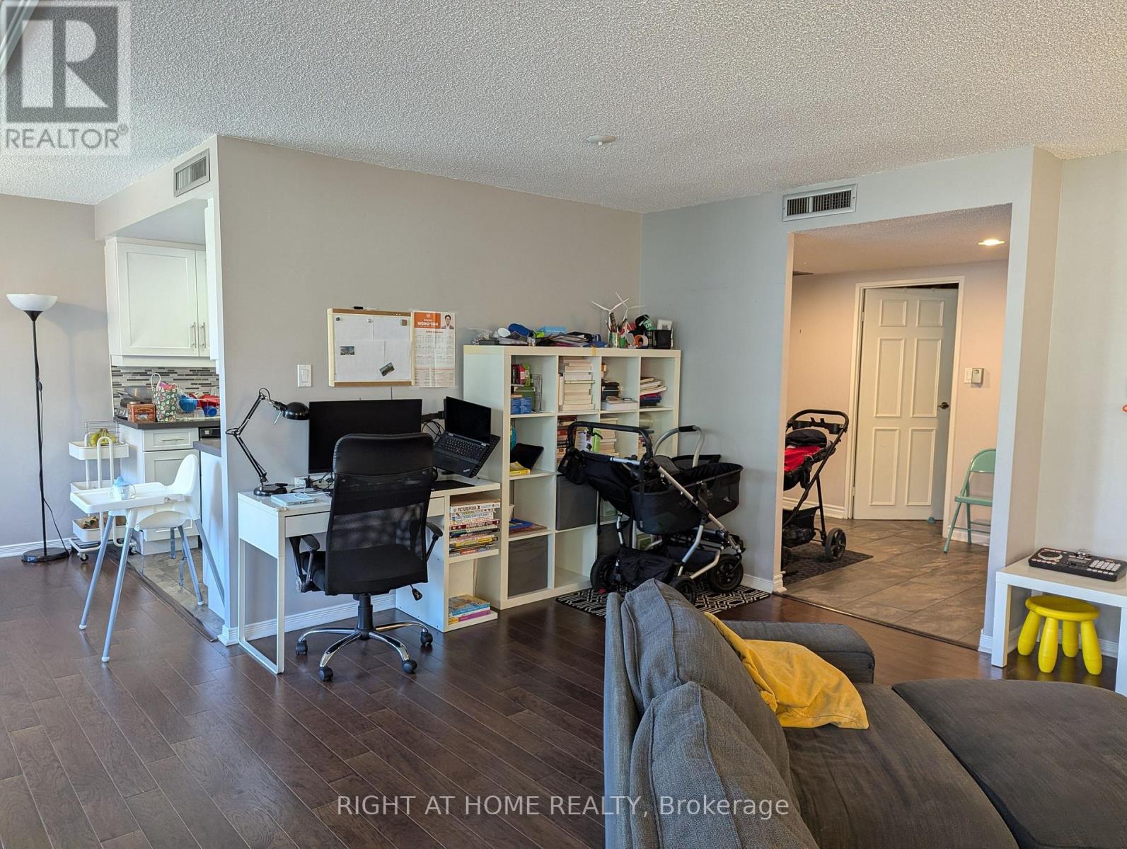 405 - 55 Wellesley Street E, Toronto, Ontario  M4Y 2T6 - Photo 11 - C13155738