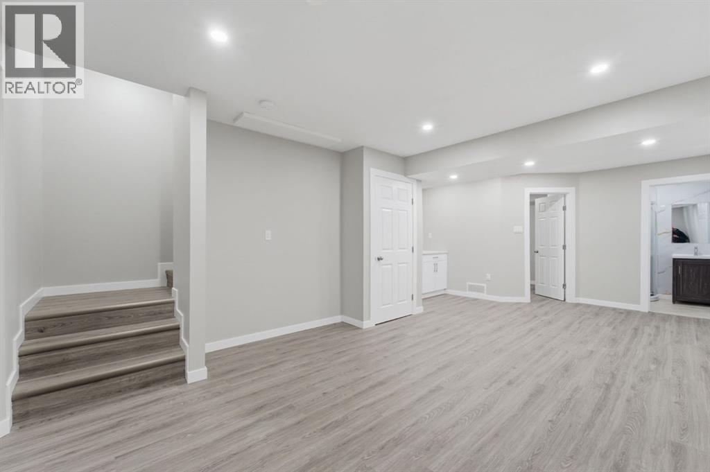 34 Lavender Manor SE, Calgary, Alberta  T3S 0C8 - Photo 33 - A2302794