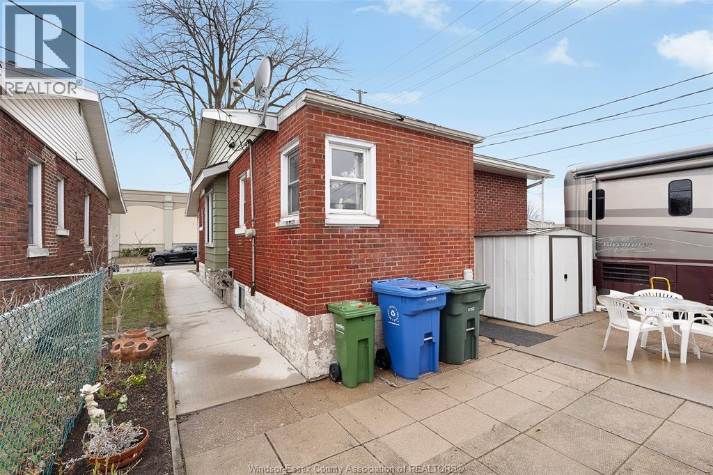 1588 Marentette Avenue, Windsor, Ontario N8X 4E3 - Photo 6 - 26011736