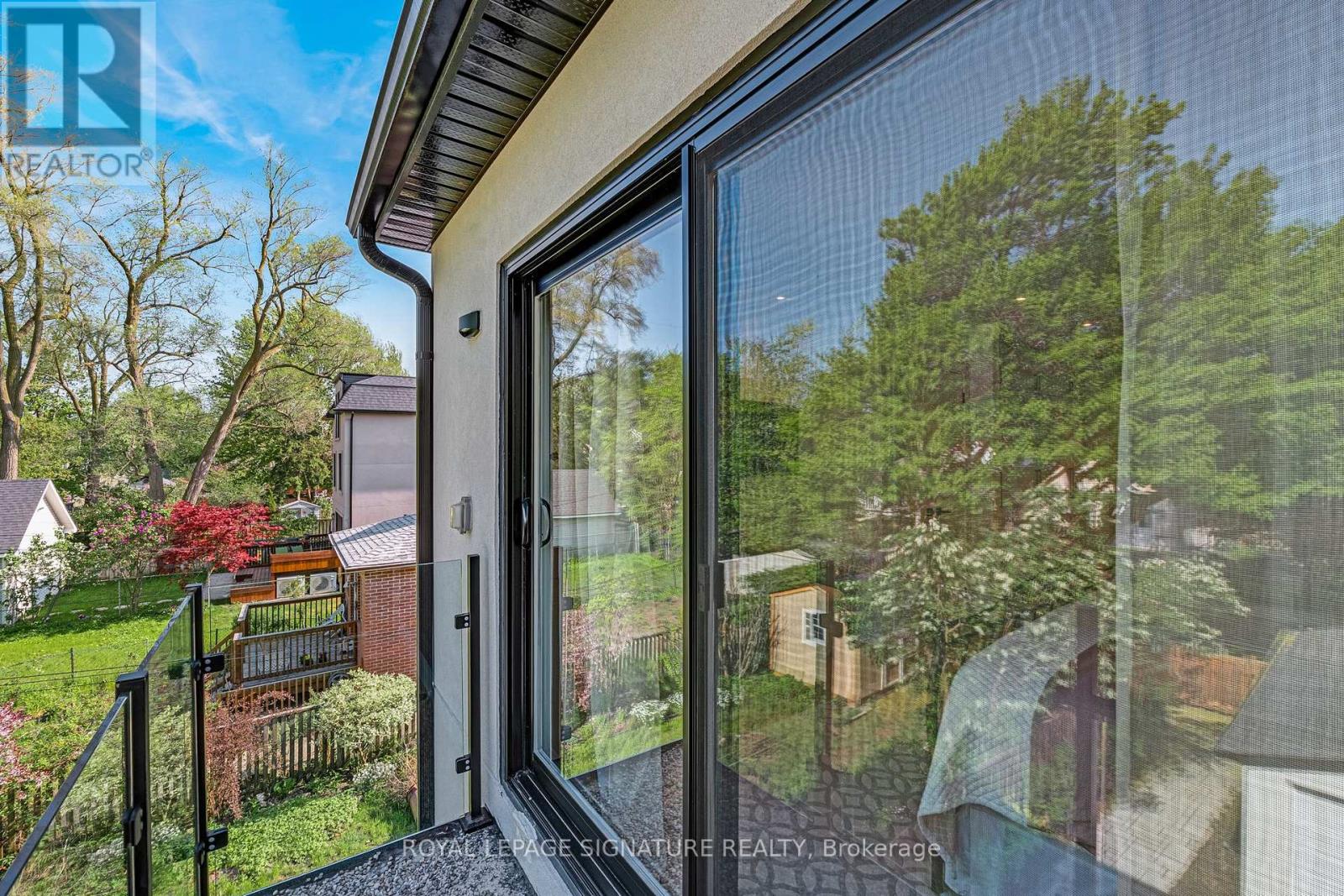 39 Coleridge Avenue, Toronto (Woodbine-Lumsden), Ontario  M4C 4H4 - Photo 23 - E13155376
