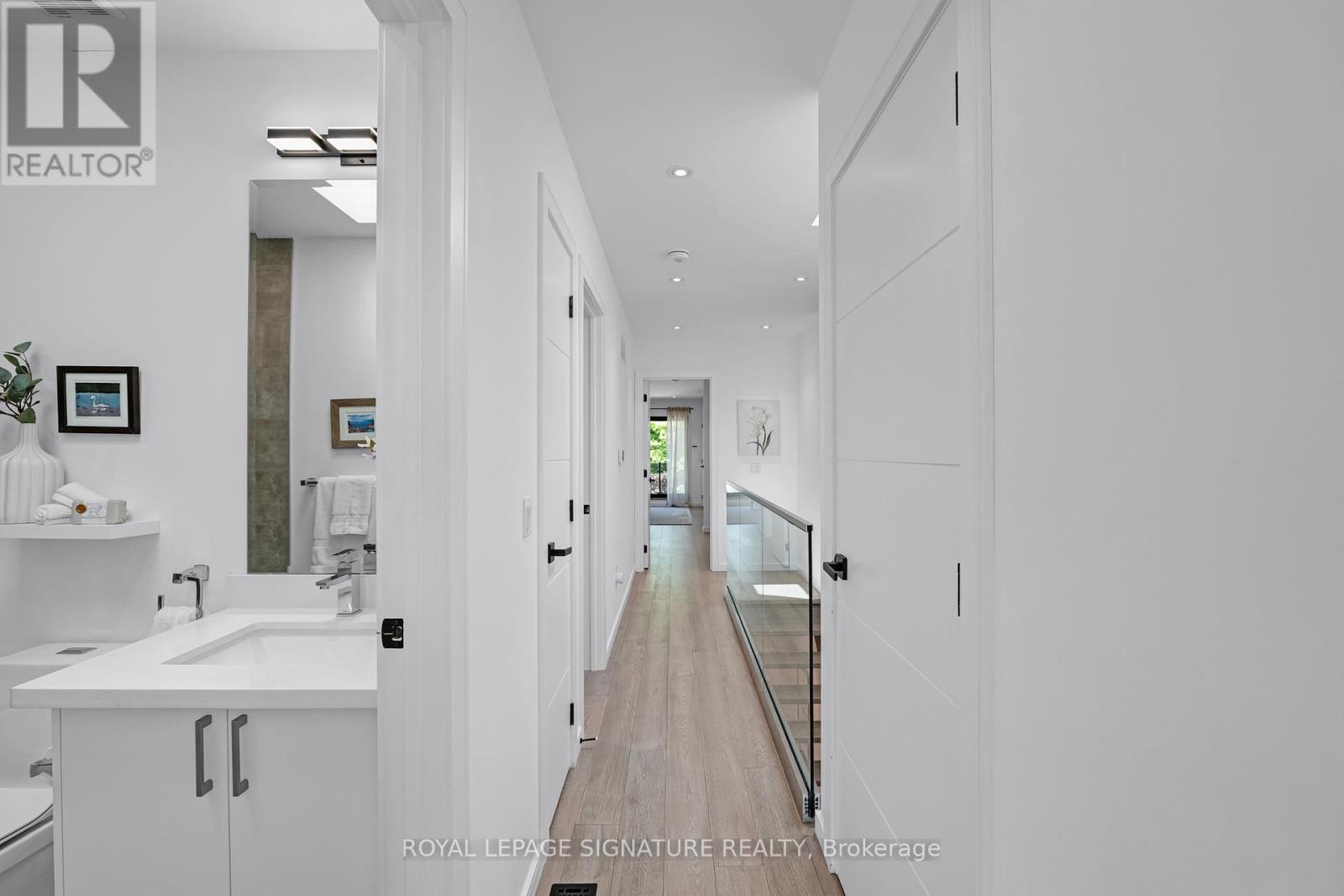 39 Coleridge Avenue, Toronto (Woodbine-Lumsden), Ontario  M4C 4H4 - Photo 29 - E13155376