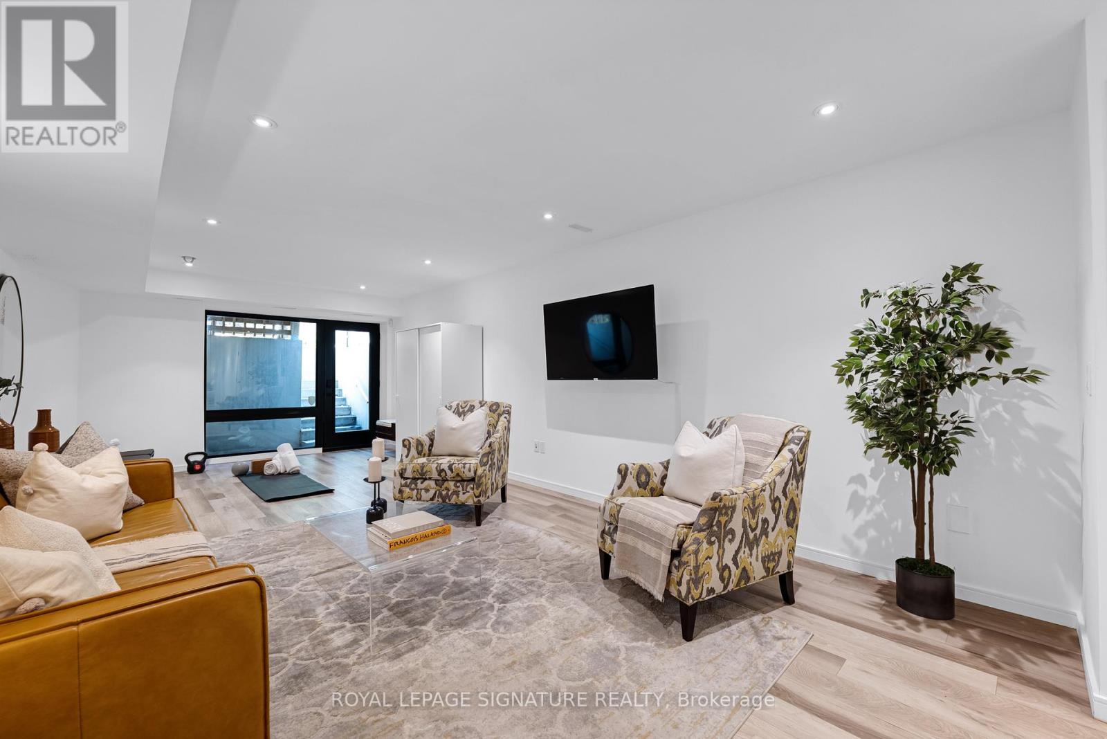 39 Coleridge Avenue, Toronto (Woodbine-Lumsden), Ontario  M4C 4H4 - Photo 36 - E13155376