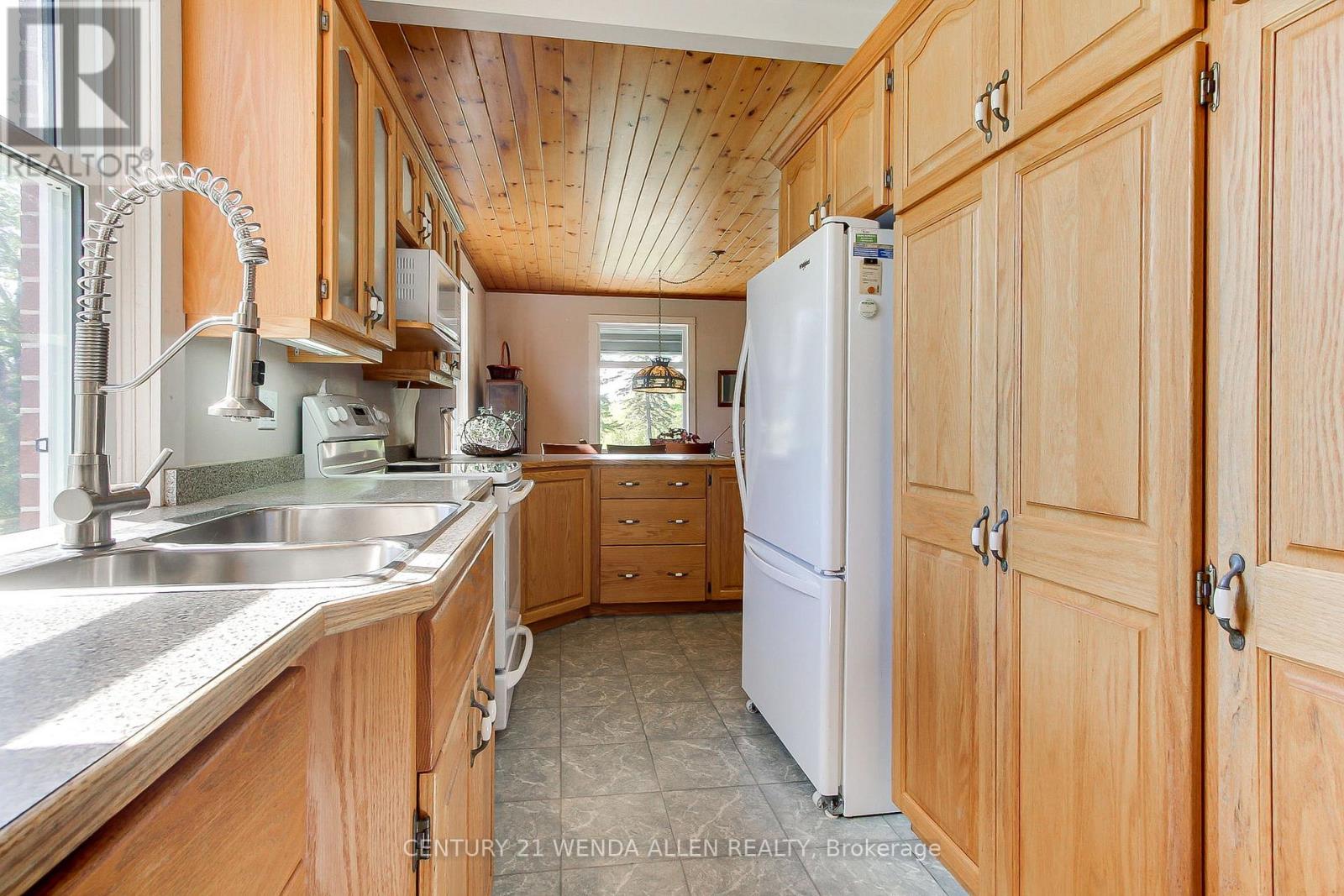 2090 Concession 9 Road, Pickering, Ontario  L1Y 1A1 - Photo 14 - E13155404