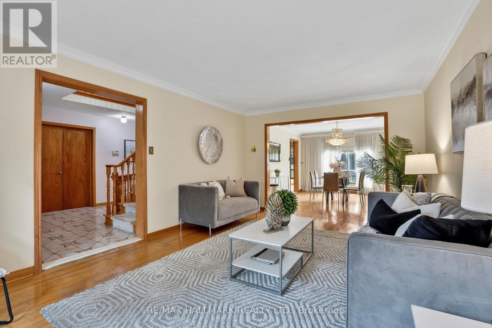 11 Greenvale Terrace, Toronto, Ontario  M1E 2B7 - Photo 4 - E13155448