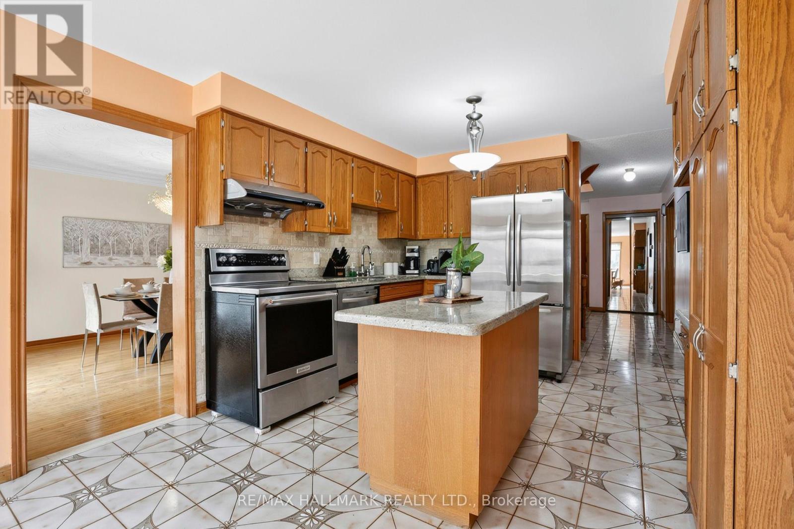 11 Greenvale Terrace, Toronto, Ontario  M1E 2B7 - Photo 9 - E13155448