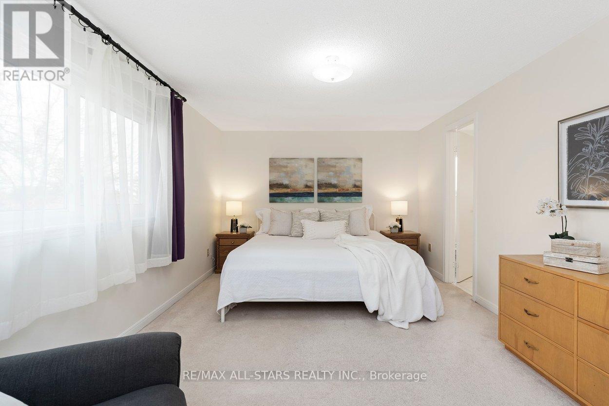 15 Montezuma Trail, Toronto, Ontario  M1V 1K4 - Photo 19 - E13155628