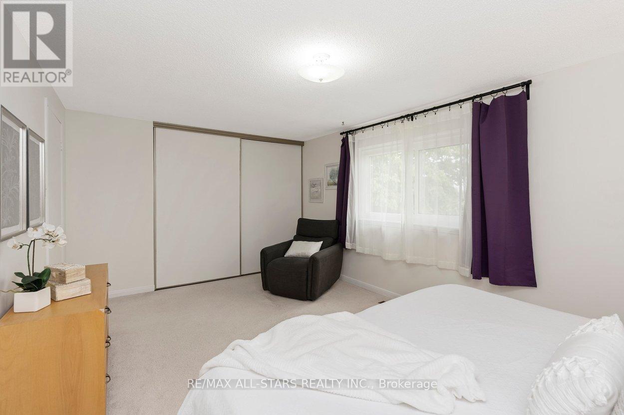 15 Montezuma Trail, Toronto, Ontario  M1V 1K4 - Photo 20 - E13155628
