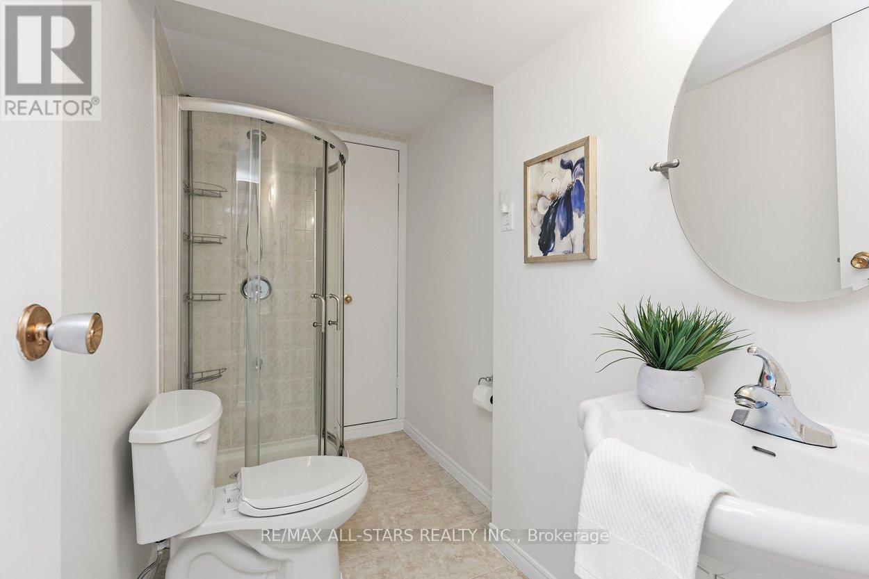 15 Montezuma Trail, Toronto, Ontario  M1V 1K4 - Photo 35 - E13155628