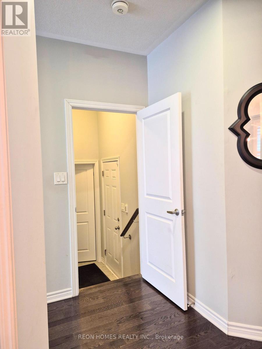 2142 Saffron Drive, Pickering, Ontario  L1X 0E2 - Photo 16 - E13155646