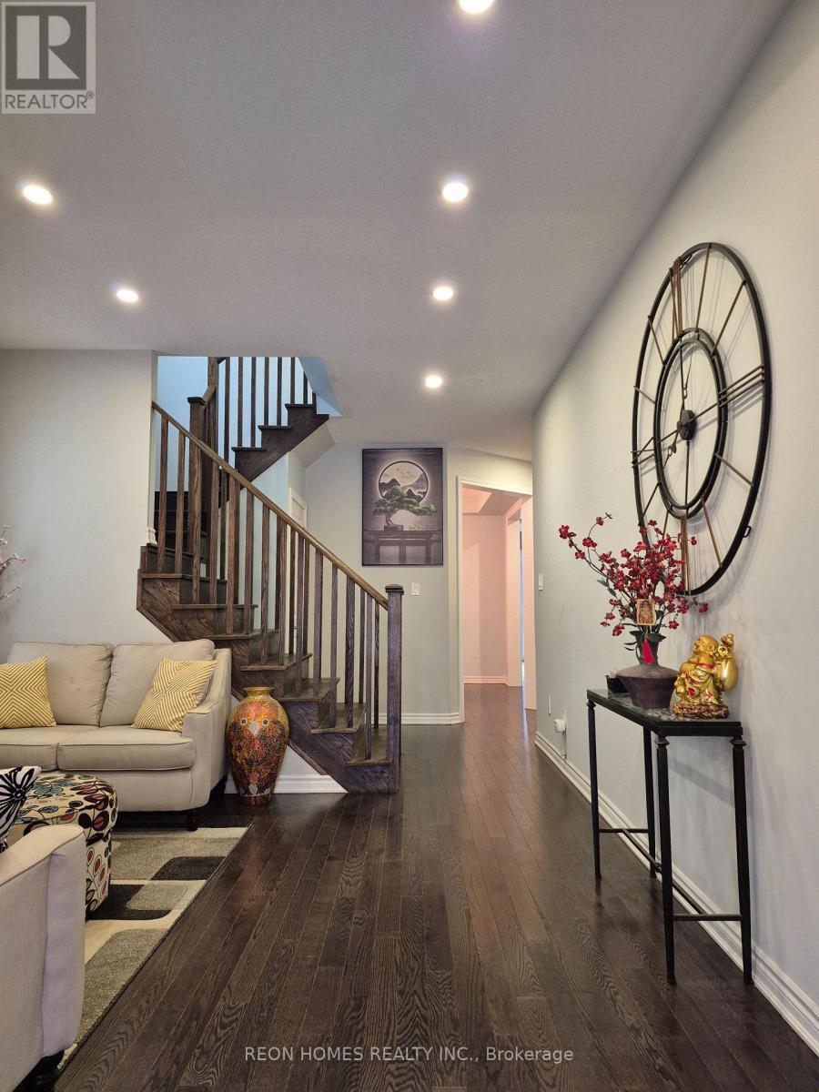 2142 Saffron Drive, Pickering, Ontario  L1X 0E2 - Photo 5 - E13155646