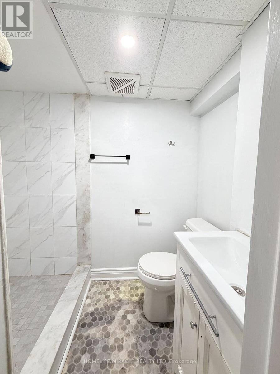 12 Roselm Road, Toronto, Ontario  M1R 3Y6 - Photo 20 - E13155720
