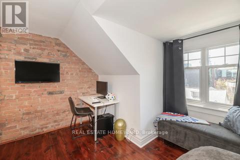 55 Devon Road, Toronto, Ontario  M4E 2J7 - Photo 12 - E13155802