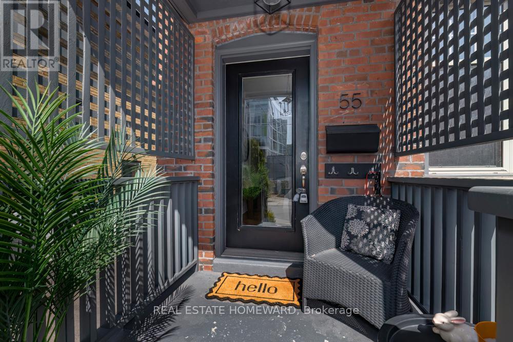 55 Devon Road, Toronto, Ontario  M4E 2J7 - Photo 2 - E13155802