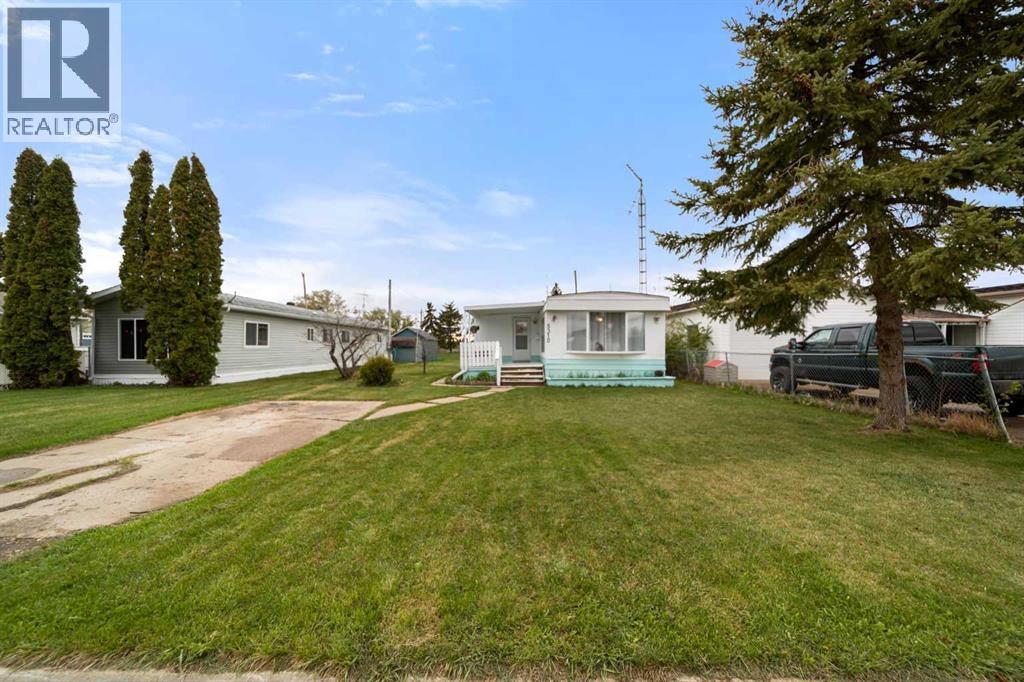 5310 49 Street, Daysland, Alberta  T0B 1A0 - Photo 1 - A2312695