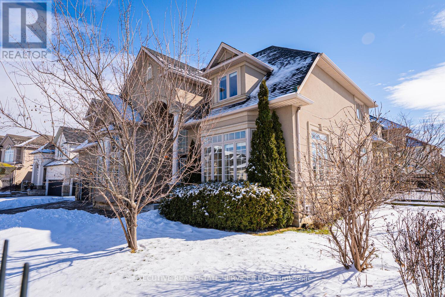 4 Berkshire Place, Hamilton, Ontario  L9K 0A9 - Photo 47 - X13150652