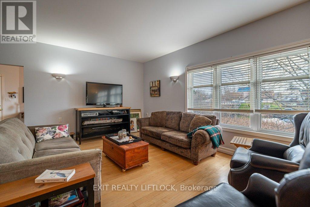57 King Street E, Kawartha Lakes, Ontario  K0L 2W0 - Photo 12 - X13116892